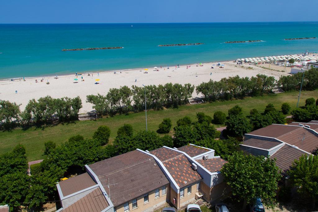 Residence Casabianca Porto San Giorgio Exterior foto